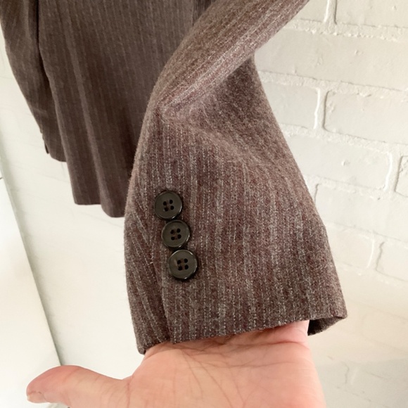 Vintage Brown Pinstripe Blazer - Picture 13 of 15